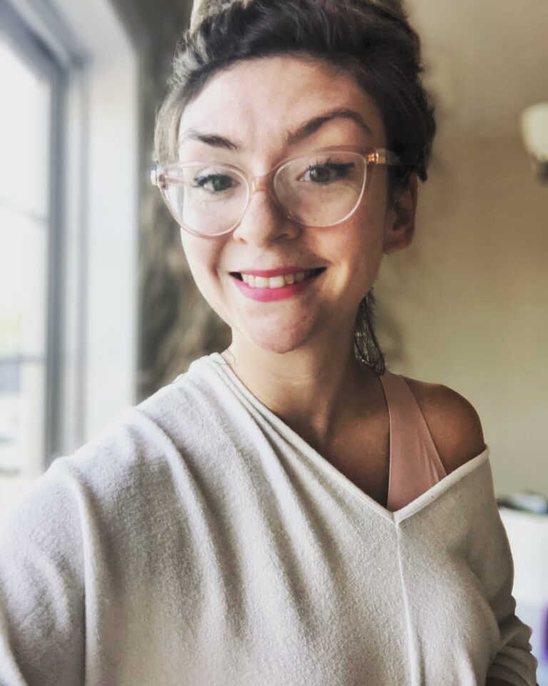 Rebecca Savard, Reb redaction